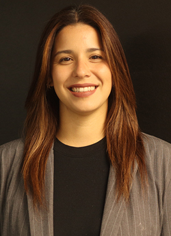 alejandra-gomez alejandra-gomez